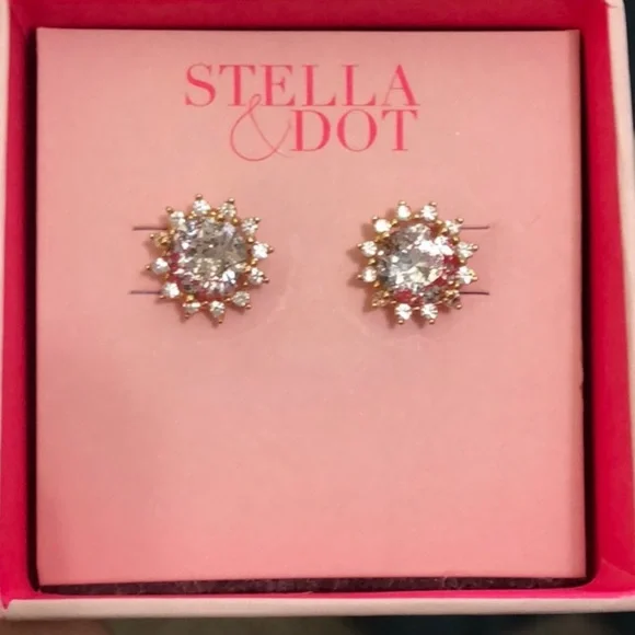 :: S&D Shimmering [V] 2-in-1 Halo Studs - Picture 3 of 4